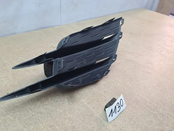 Cubierta de faro antiniebla izquierda A-Class W177 2018+ AMG A1778858300 image 8