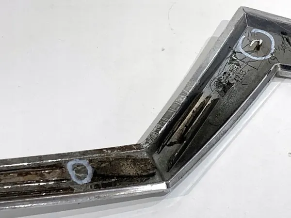 Faixa Cromada OEM 9654191780 para Citroen C4 Picasso I image 4