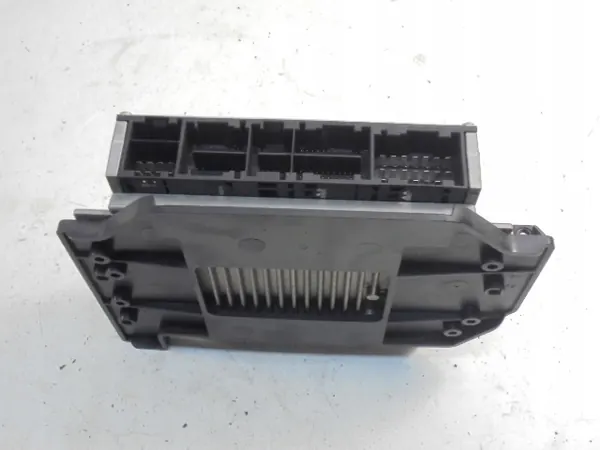 Unidad de Control Motor Mercedes OEM A0235458232 image 4