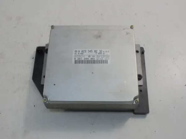 Unidad de Control Motor Mercedes OEM A0235458232 image 5