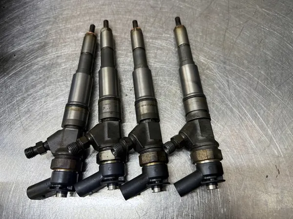Iniettore Bosch 0986435091 per BMW E60 E90 E87 2.0d 3.0d image 4