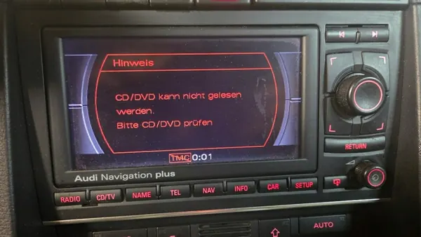 Audi S4 B6 Radio-Navigointipaneeli OEM 8H0035192 image 10