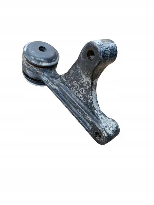 Etudifferentiaalin kiinnike OEM 523800C010 Toyota Sequoia image 3