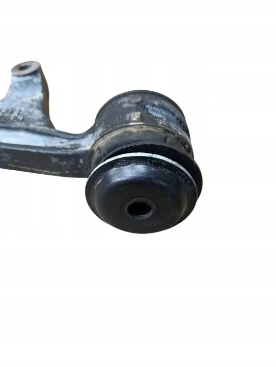 Etudifferentiaalin kiinnike OEM 523800C010 Toyota Sequoia image 4