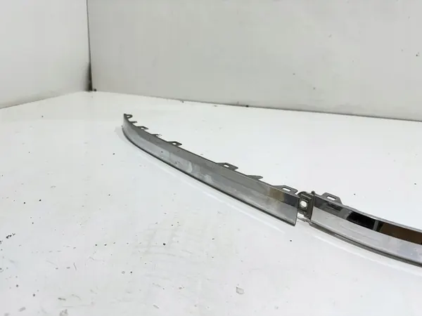 Volkswagen Touareg 7P Lift R-Line Kromilistasarja image 2