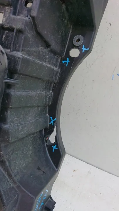 Parachoque dianteiro VW TOURAN 2010-2015 image 5