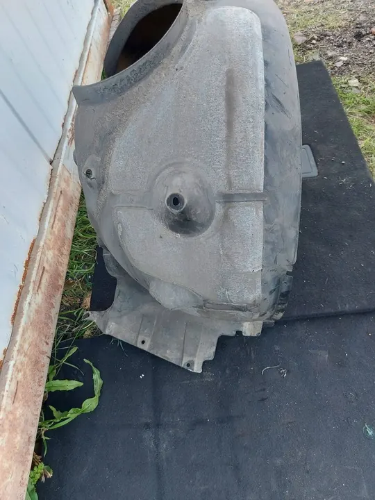 BMW F46 Gran Tourer Vasemman Etu Lokasuoja 1106682XX image 2