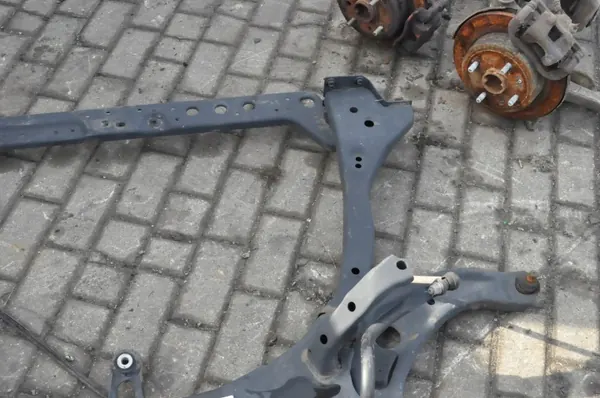 Nissan OE Ophangingsonderdelen OEM 422235 voor Micra K14 image 7