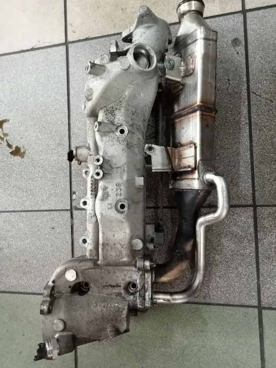 Käytetty imusarja OEM A6420903537 Mercedes-Benz CLK image 2