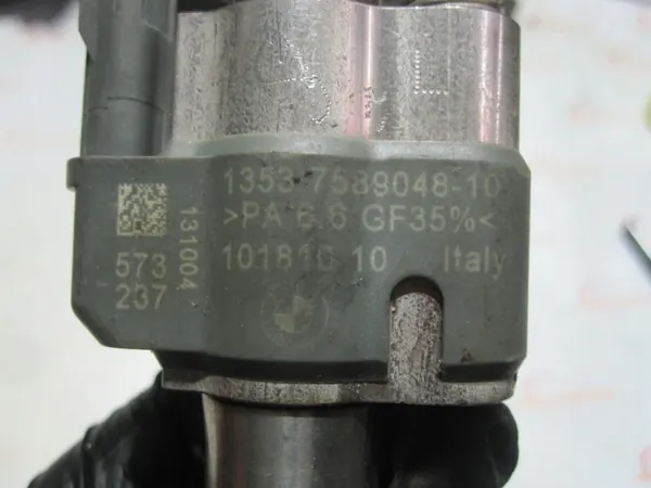 Inyector OEM 7589048-10 para BMW 1.6i/2.0i image 5