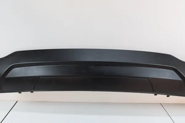 Mercedes W204 AMG Achterdiffusor Strip OEM 2048853738 image 4