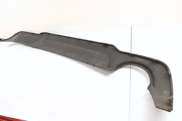 Mercedes W204 AMG Achterdiffusor Strip OEM 2048853738 image 5