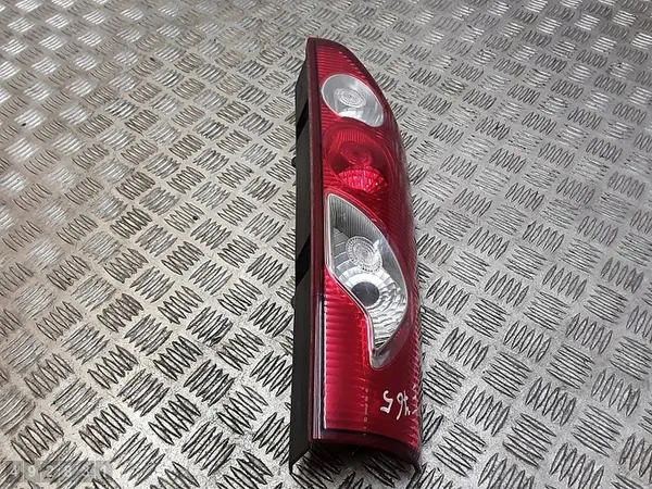 Luz trasera izquierda Renault Kangoo II 8200419941 image 3