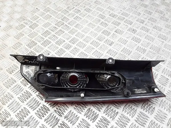 Luz trasera izquierda Renault Kangoo II 8200419941 image 5