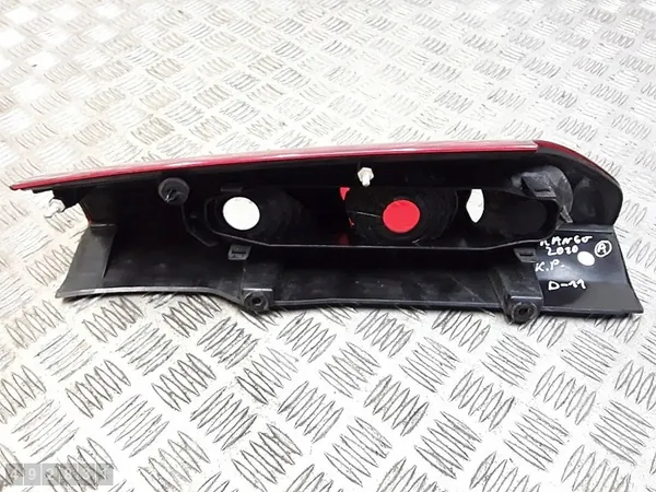 Luz trasera izquierda Renault Kangoo II 8200419941 image 6