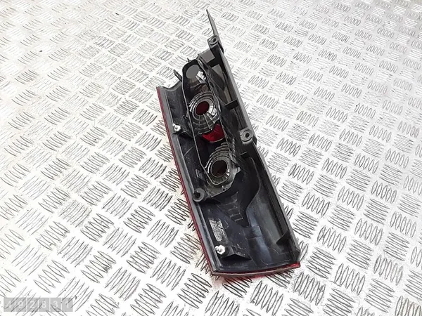 Luz trasera izquierda Renault Kangoo II 8200419941 image 7