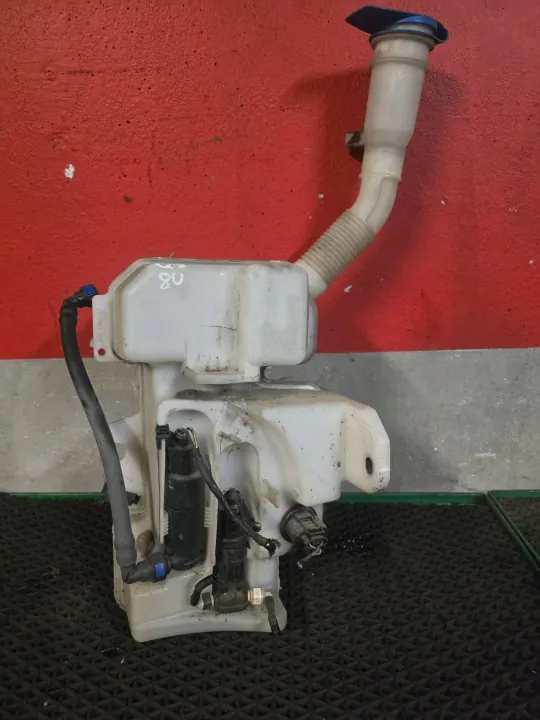 Spolarvätsketank OEM 8U0955451J för Audi Q3 8U image 2