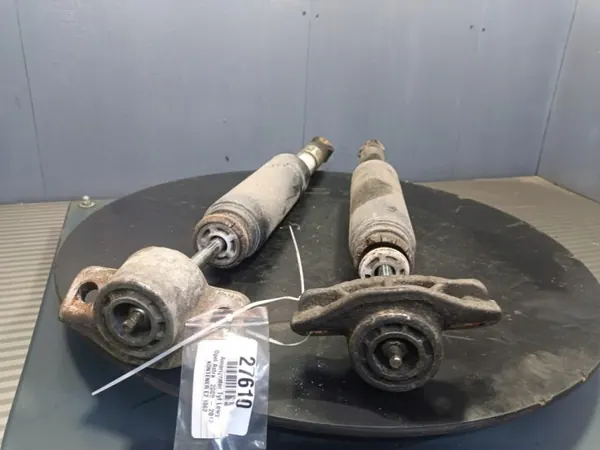 Opel Astra J achter schokdemper set OEM Wrakowisko-27610- image 3