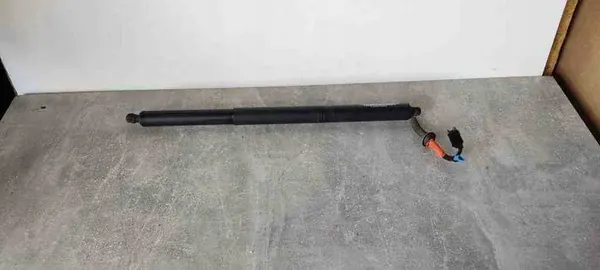 Atuador do porta-malas esquerdo BMW X1 (F48) 2017 image 4