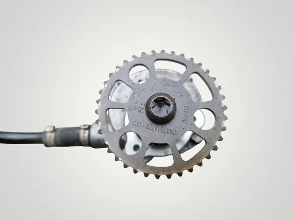 BMW E81 E60 E61 E63 E65 E66 E90 E91 Imupumppu image 5