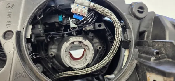 Farol esquerdo dinâmico Bi-Xenon BMW 1 F20 image 5