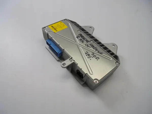 Porsche Audio-Verstärker OEM 7P5035223G - Gebraucht image 3