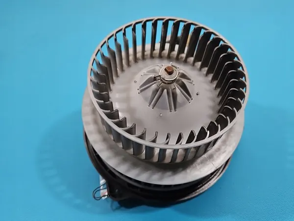 Ventilador de ar Toyota Prius II XW20 03- OEM 194000-1001 image 6