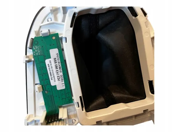 VW Crafter Capa DSG OEM 7C1 713 203 - Usado image 10