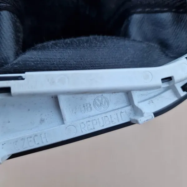 VW Crafter Capa DSG OEM 7C1 713 203 - Usado image 6