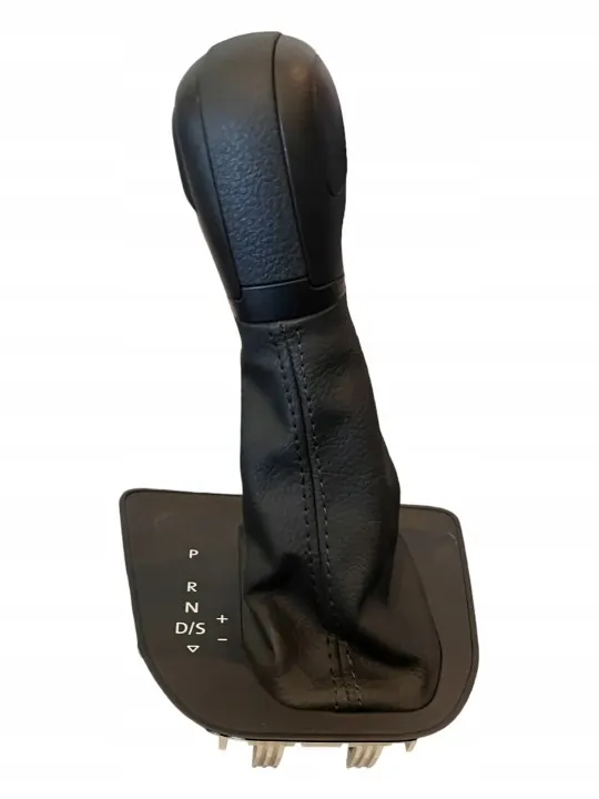 VW Crafter Capa DSG OEM 7C1 713 203 - Usado image 8