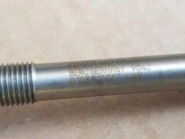 Bougie de préchauffage 55564163 pour Opel Insignia image 3