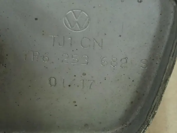 Pakoputken pää oikea VW Touareg II 7P image 5