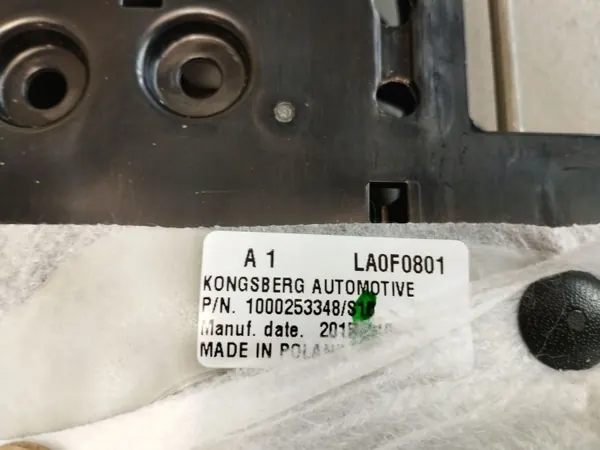 Dossier ventilation siège gauche Audi A7 4G OEM 4G8963575 image 6