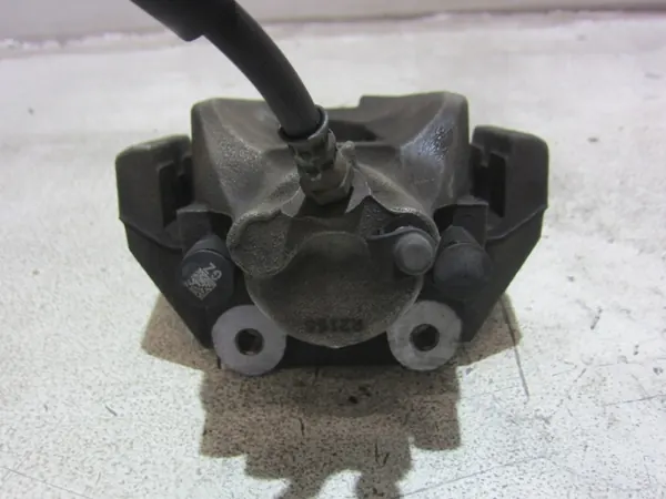 BMW 7 F01 F02 F07 achter linker remklauw OEM 34216786831 image 3