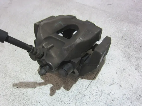 BMW 7 F01 F02 F07 achter linker remklauw OEM 34216786831 image 4