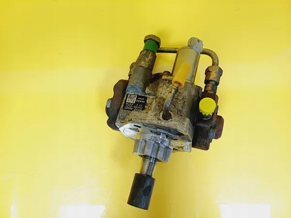 Kraftstoffpumpe Nissan Primera P12 2.2D 16700-AW401 / 294000-0121 image 3