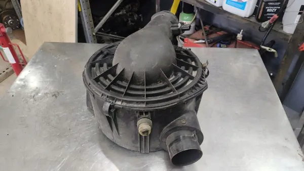 Ilmansuodinkotelo Ford Ranger IV OEM AB39-9A612-AD image 4
