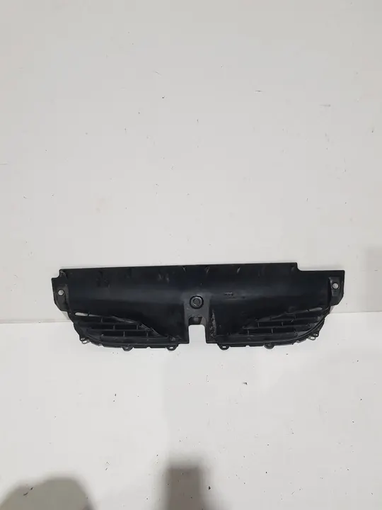 Grade de ventilação dianteira Renault Laguna I 1999 image 8