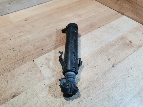 Koplampenwasher Düse Volkswagen VW Passat CC B7 Rechts image 4
