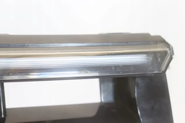 OEM 3J0941654 Höger LED DRL-Grill för VW Passat B9 image 5