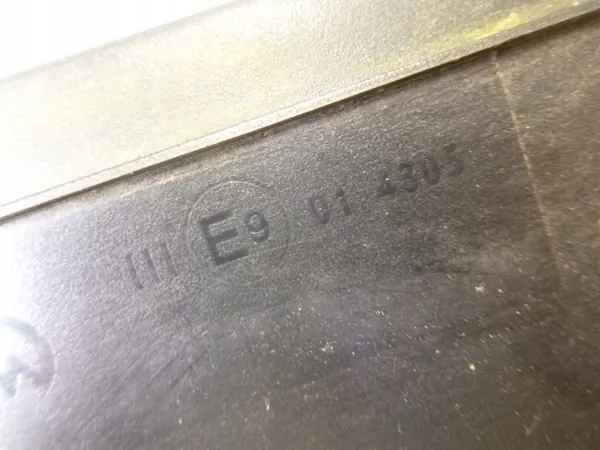 Espelho esquerdo OEM LA7W para VW Fox 2010 manual image 7