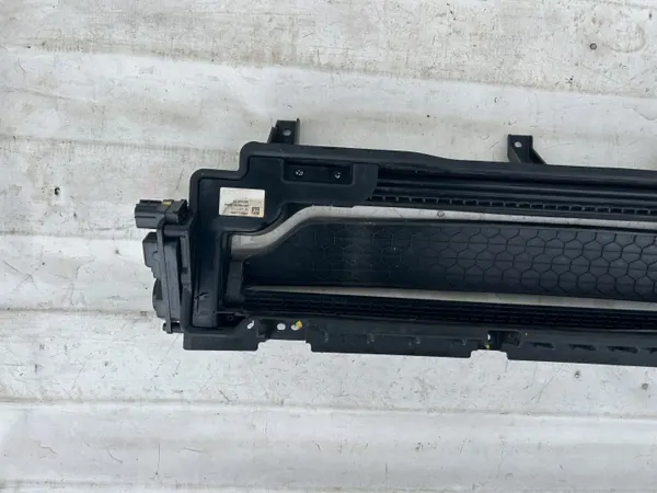 OEM 2000-L1000 Linker Luchtroosterlamel Hyundai Ioniq V image 8