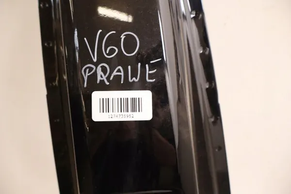 VOLVO V60 II Pilier Central Seuil Droit image 5