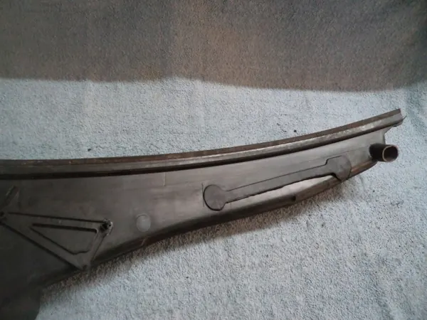Junta de ventana plástica Mercedes W203 OEM A2038301713 image 10