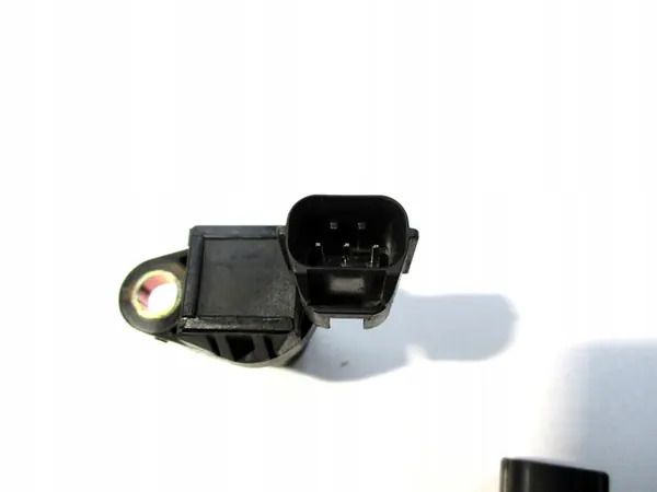 Mitsubishi Pajero Galant Hastighetsgivare image 3