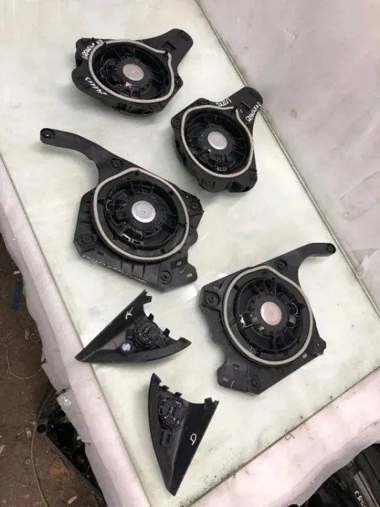 Sistema de sonido OEM 9813826880 para Opel Grandland X image 3