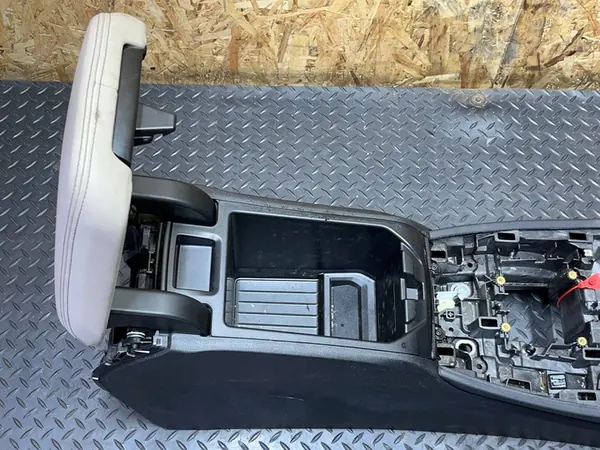 Mittelkonsole BMW X3 G01 6818594 image 5