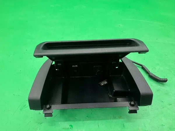 OEM 83430-TM0-T010-22 Cendrier Tunnel Boîte Aux Honda City image 3