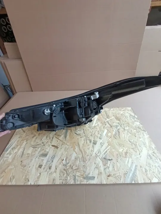 Rechter koplamp OEM NMN675T voor Toyota C-HR 2016-2019 image 6