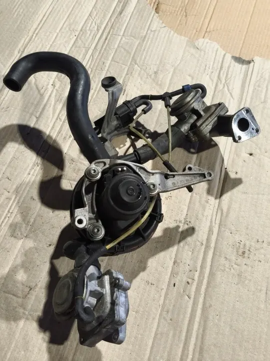 Pompe à air secondaire Mercedes OEM A0001405185 image 7